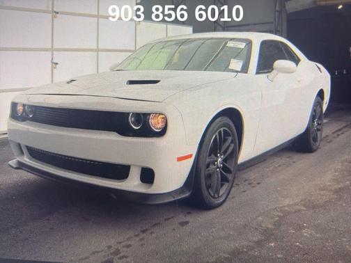 White Knuckle Clearcoat 2018 Dodge Challenger GT