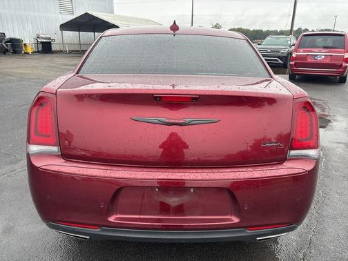 2021 Chrysler 300 S