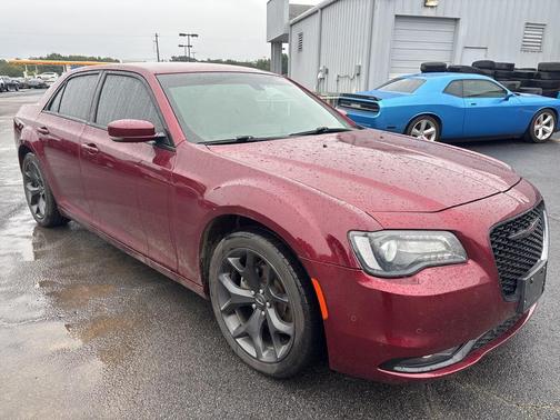 2021 Chrysler 300 S