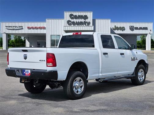 2017 RAM 2500 Tradesman Crew Cab 4x4 6'4' Box