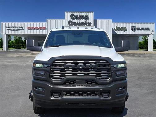 2025 RAM 3500 Tradesman Crew Cab 4x4 8' Box