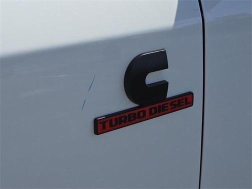 2025 RAM 3500 Tradesman Crew Cab 4x4 8' Box