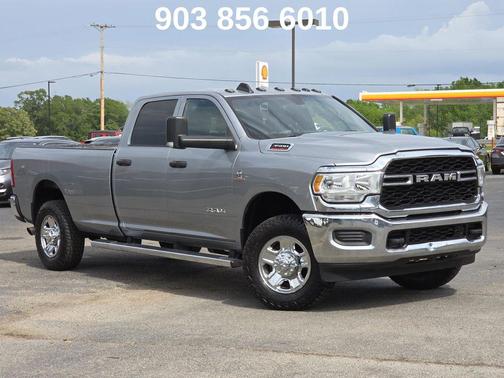 Billet Silver Metallic Clearcoat 2022 RAM 3500 Tradesman Crew Cab 4x4 8' Box