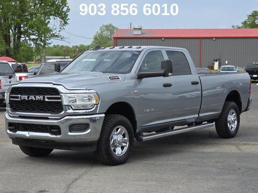 Billet Silver Metallic Clearcoat 2022 RAM 3500 Tradesman Crew Cab 4x4 8' Box