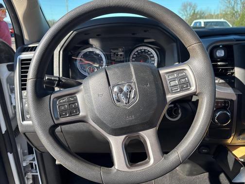 2021 RAM 1500 Classic SLT