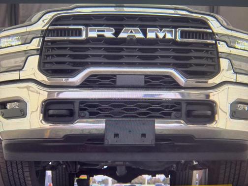 2025 RAM 2500 Big Horn Crew Cab 4x4 6'4' Box