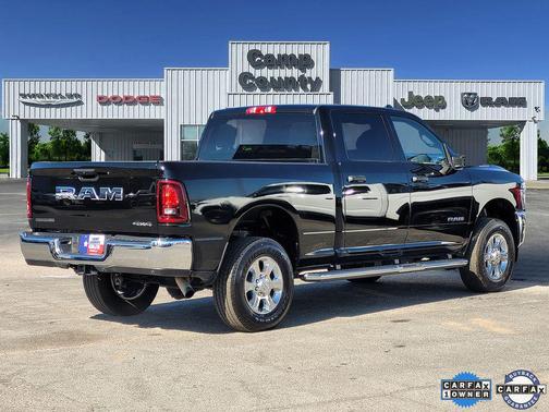 2025 RAM 2500 Big Horn Crew Cab 4x4 6'4' Box