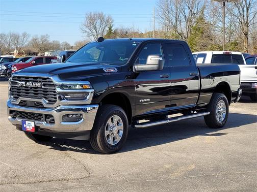 2025 RAM 2500 Big Horn Crew Cab 4x4 6'4' Box