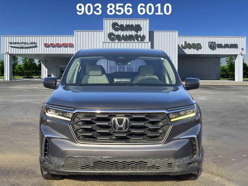 2023 Honda Pilot 2WD LX