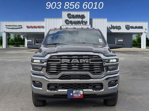 Diamond Black Crystal Pearlcoat 2026 RAM 2500 Lone Star
