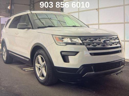 Oxford White 2019 Ford Explorer XLT