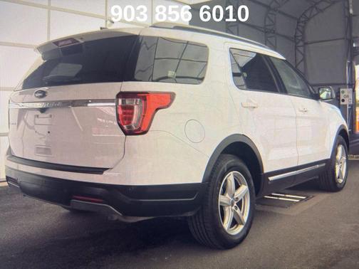 Oxford White 2019 Ford Explorer XLT