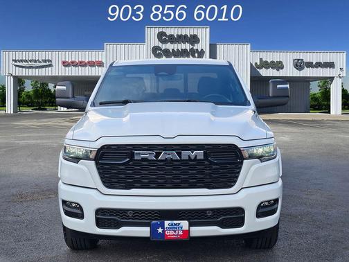 Bright White Clearcoat 2026 RAM 1500 Big Horn/Lone Star