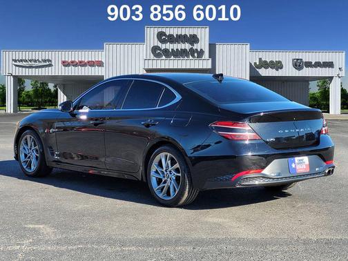 2022 Genesis G70 2.0T RWD