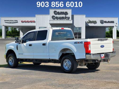 Oxford White 2018 Ford F-250 XL