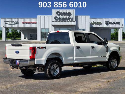 Oxford White 2018 Ford F-250 XL