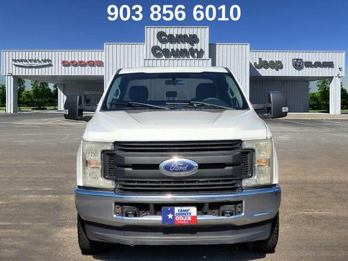 Oxford White 2018 Ford F-250 XL