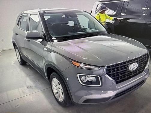 2021 Hyundai VENUE SE