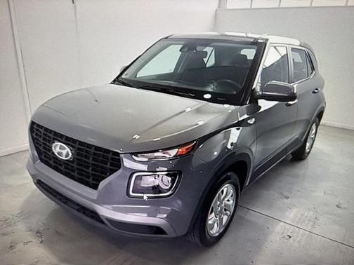 2021 Hyundai VENUE SE