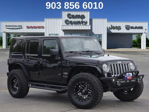 2017 Jeep Wrangler Unlimited Sahara