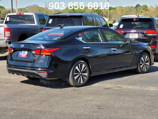 2021 Nissan Altima 2.5 SV