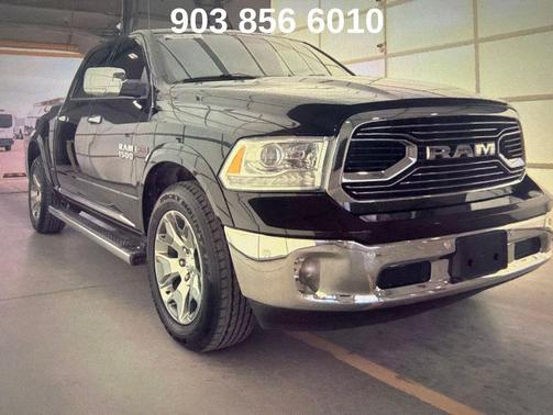 Brilliant Black Crystal Pearlcoat 2017 RAM 1500 Longhorn