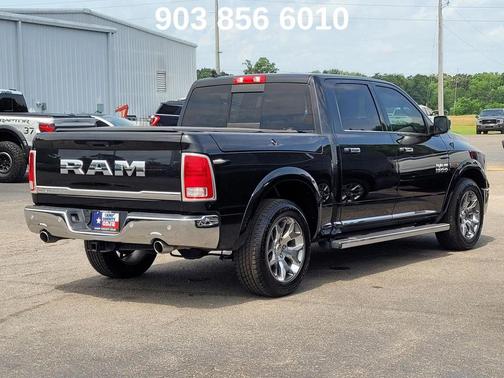 Brilliant Black Crystal Pearlcoat 2017 RAM 1500 Longhorn