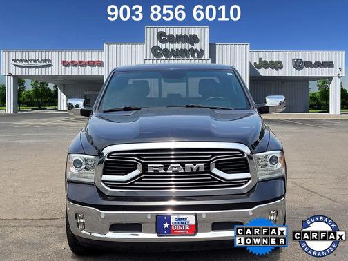 Brilliant Black Crystal Pearlcoat 2017 RAM 1500 Longhorn