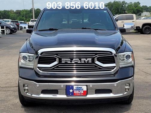 Brilliant Black Crystal Pearlcoat 2017 RAM 1500 Longhorn