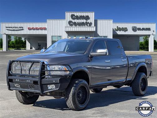 2017 RAM 2500 Laramie Crew Cab 4x4 6'4' Box