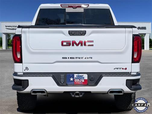 2023 GMC Sierra 1500 AT4