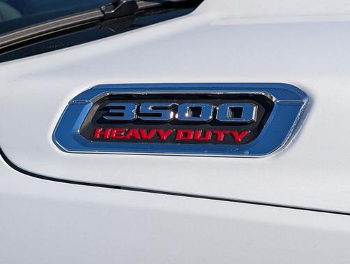 2026 RAM 3500 Tradesman Crew Cab 4x4 8' Box