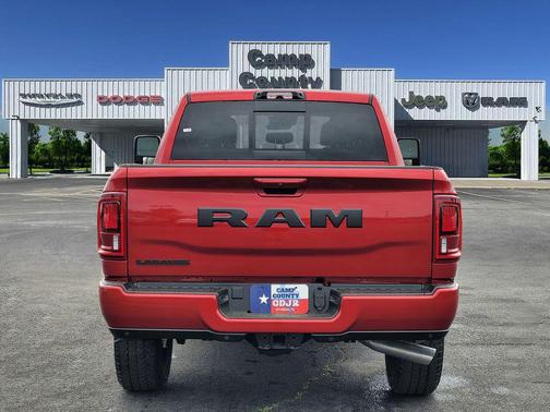 2026 RAM 2500 Laramie Crew Cab 4x2 6'4' Box