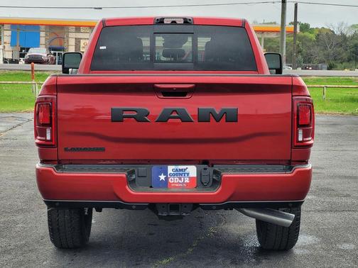 2026 RAM 2500 Laramie Crew Cab 4x2 6'4' Box