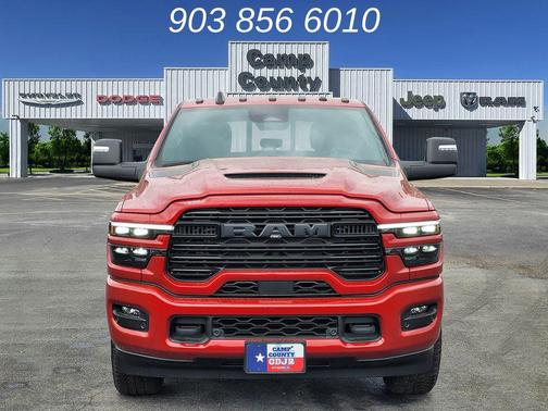 Molten Red Pearlcoat 2026 RAM 2500 Laramie Crew Cab 4x2 6'4' Box