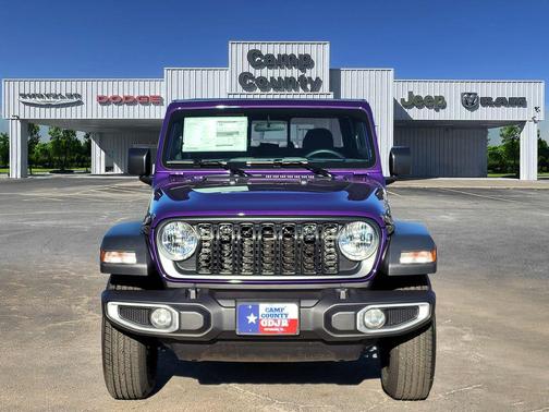 2026 Jeep Gladiator Sport