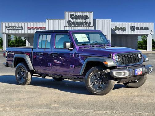 2026 Jeep Gladiator Sport