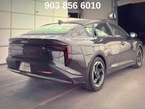 Interstellar Gray 2025 Kia K4 EX
