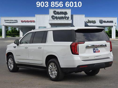 2022 GMC Yukon XL SLT