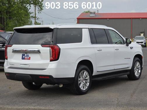 2022 GMC Yukon XL SLT