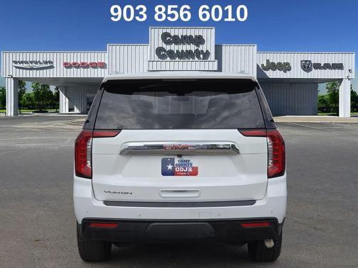 2022 GMC Yukon XL SLT