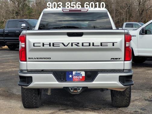 2022 Chevrolet Silverado 1500 Custom