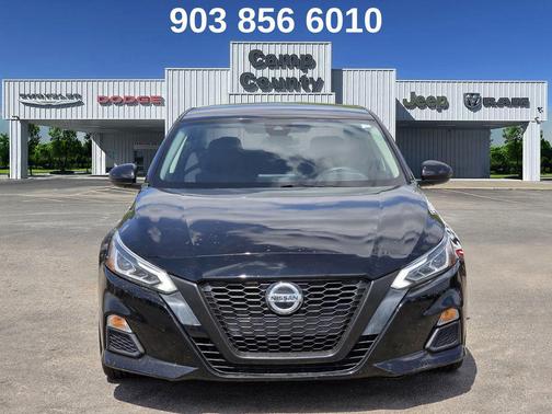 Super Black 2021 Nissan Altima 2.5 SV