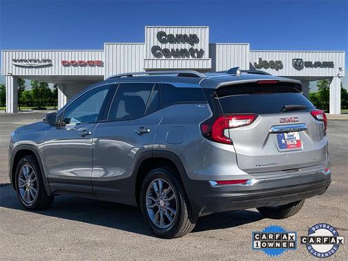 2024 GMC Terrain SLT