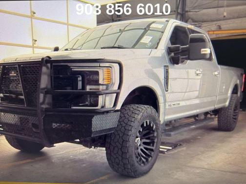2022 Ford F-350 Lariat