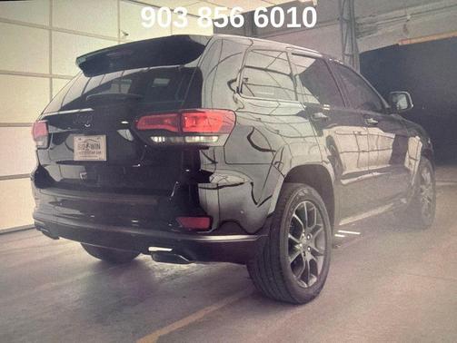 Diamond Black Crystal Pearlcoat 2021 Jeep Grand Cherokee High Altitude