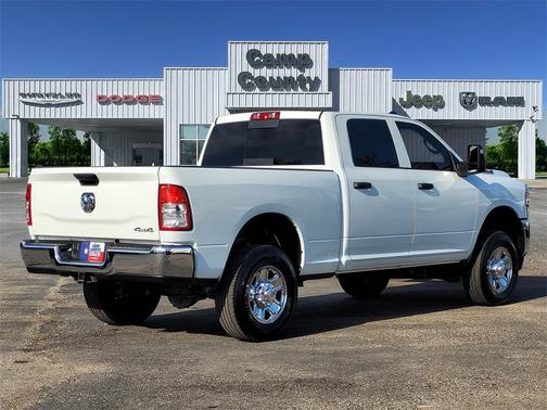 2024 RAM 2500 Tradesman Crew Cab 4x4 6'4' Box