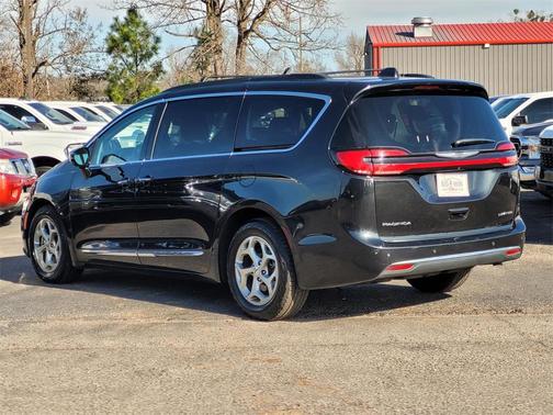2023 Chrysler Pacifica Limited