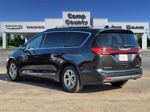 2023 Chrysler Pacifica Limited