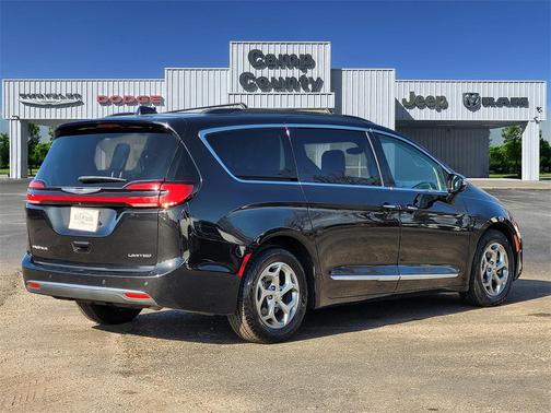 2023 Chrysler Pacifica Limited